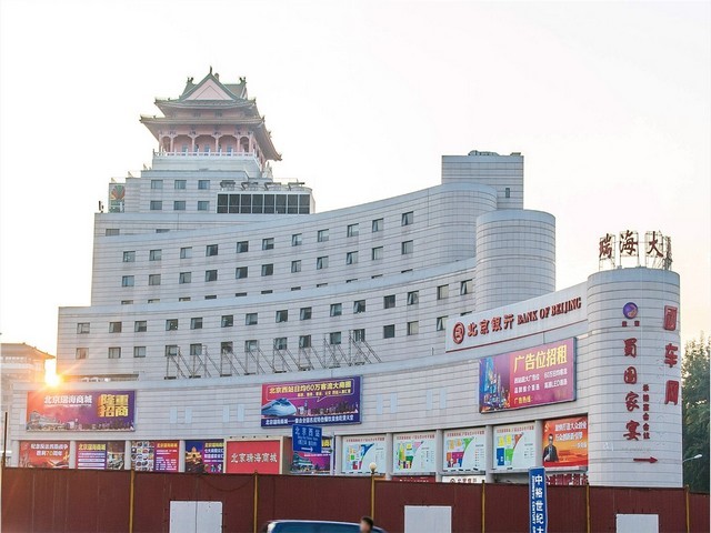 景洪游泳池硅藻土过滤设备安装工程